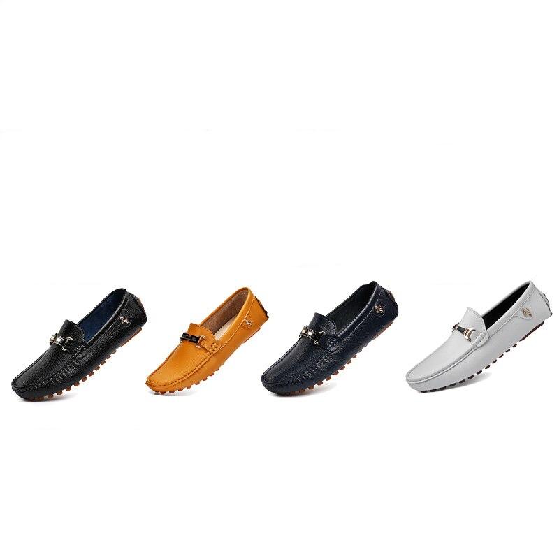 Mocasines flexibles efecto piel tendencia con hebilla dorada para hombre