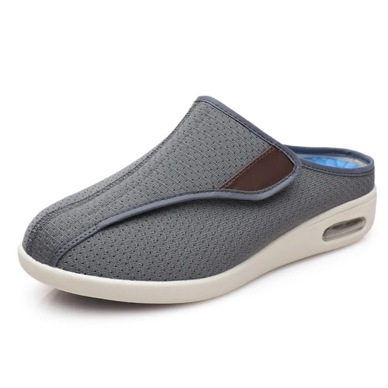 Mules ortopédicos con velcro en malla transpirable, color azul marino, detalle del material