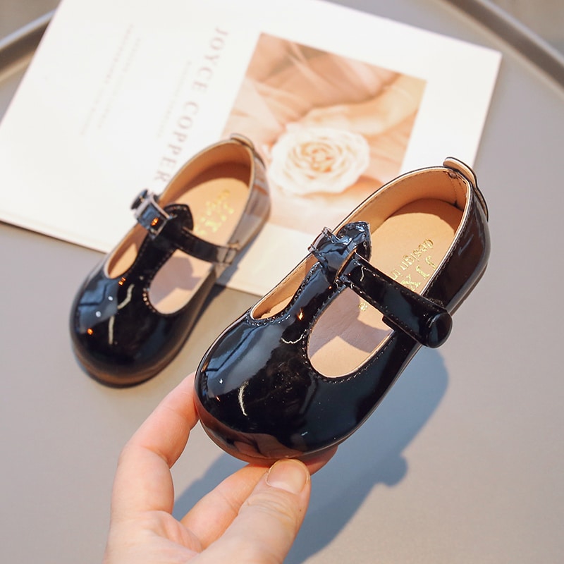 mocasín abierto de niña