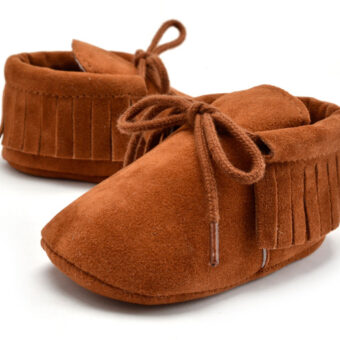 Mocasines de bebé con cordones y flecos