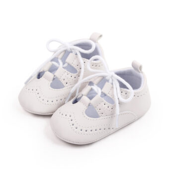 Mocasines calados con cordones estilo deportivo para bebé niña