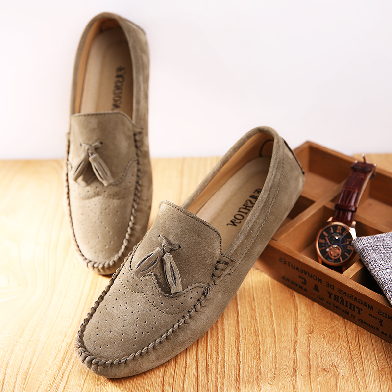 Mocasines de verano de ante beige para hombre • Tusmocasines